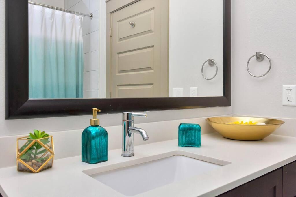 U1 Penthouse Downtown Houston 1Br 1Bth Apt Book Now!! エクステリア 写真
